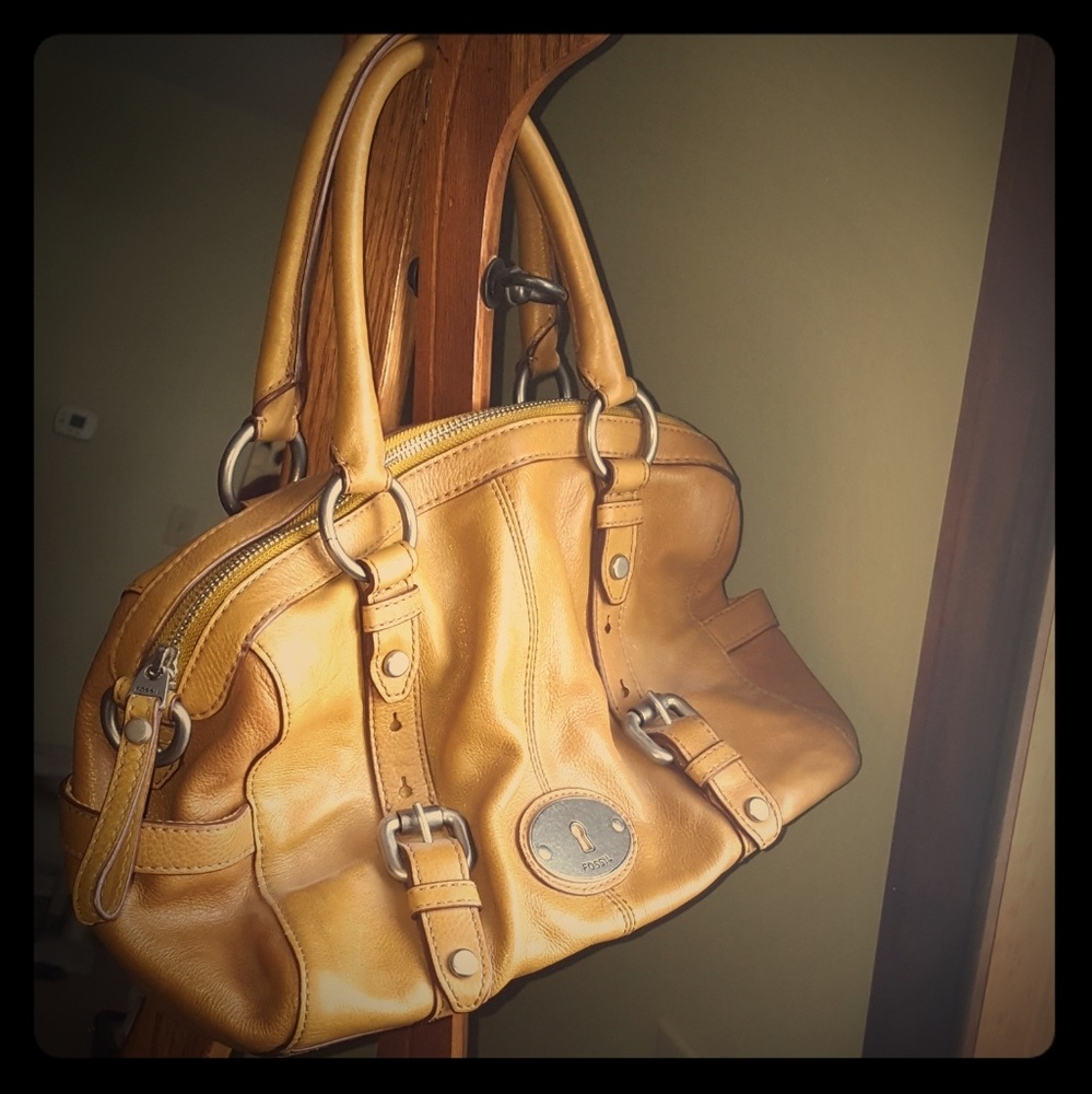 Leather bag